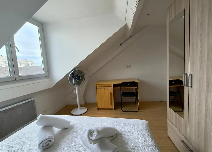 Coeur De Ville-appt 3 Chambres-6 Pers Апартаменты *